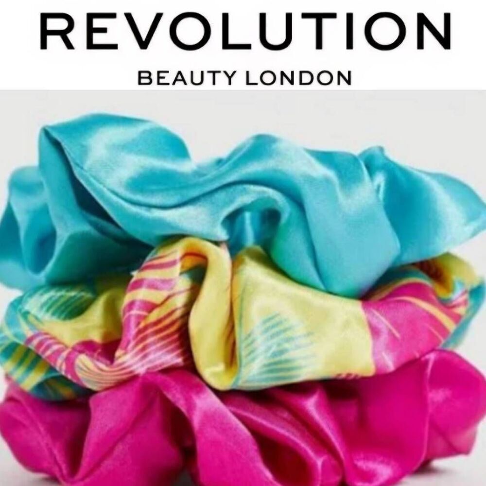 Revolution Beauty X Love‎ Island Scrunchies